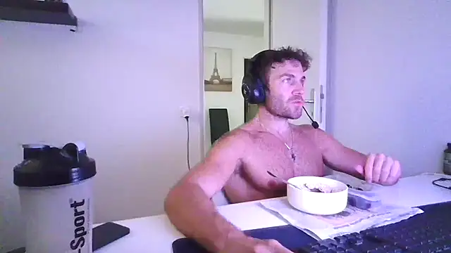 alpha-hunk online show from June 25, 10:09 am
