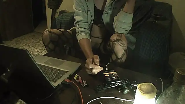 Glory4ssHole online show from November 22, 10:26 am