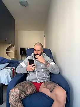 Gioeltoro89 online show from April 7, 3:23 pm