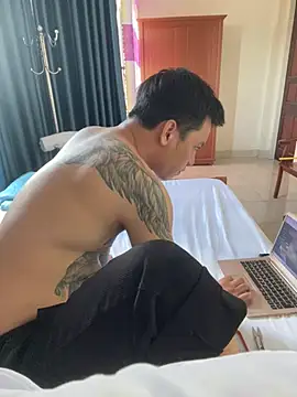 nwnjdjdjdj online show from July 18, 5:57 am