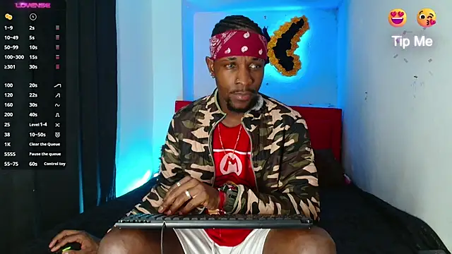 Aroonpapisex online show from April 19, 5:51 am