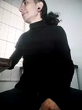 Mugiwara666 online show from February 10, 5:30 pm