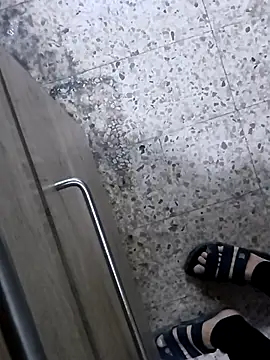 Steve98768 online show from October 29, 8:45 pm