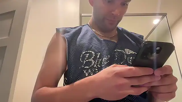 69woodinson online show from March 29, 11:54 am