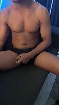 nick  yy online show from February 12, 6:03 pm