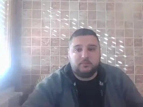  revianzip1 online show from February 27, 8:39 am