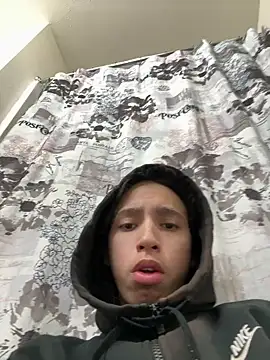 qbaby96 online show from March 5, 10:01 pm