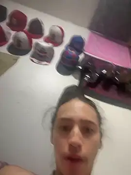 qbaby96 online show from October 22, 8:23 pm