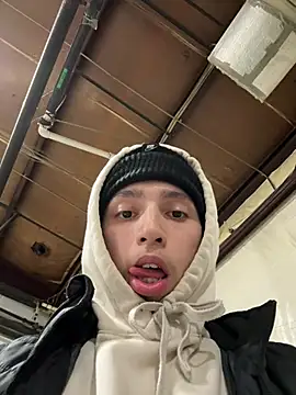 qbaby96 online show from March 12, 4:30 am