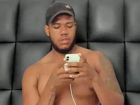 benjamincol online show from March 11, 8:49 pm