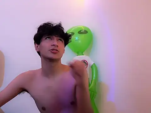 Calacran online show from January 6, 9:08 am