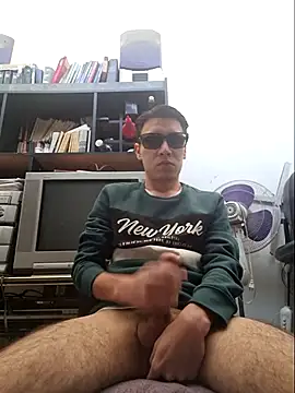 CarlosRyan1997 online show from March 13, 5:50 pm