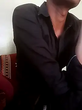 Abony femboy online show from December 5, 7:48 am