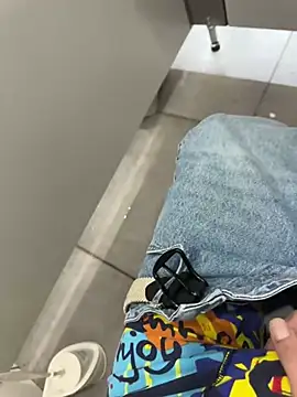 verici34 online show from April 14, 3:33 pm