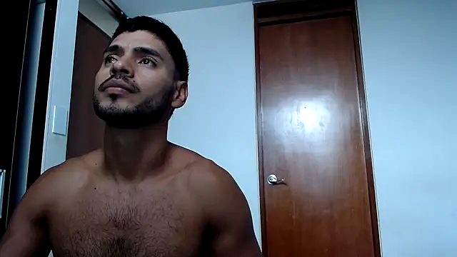 HOTLATINO2025 online show from April 17, 5:37 pm