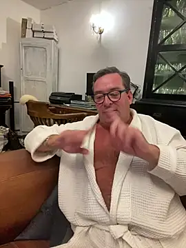 MountJohnXL online show from April 12, 10:43 pm