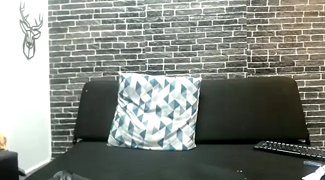 Kalvin Brownn online show from January 31, 1:22 am