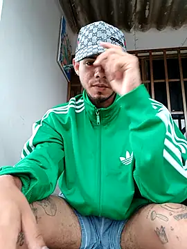 Niick01  online show from January 31, 10:41 pm