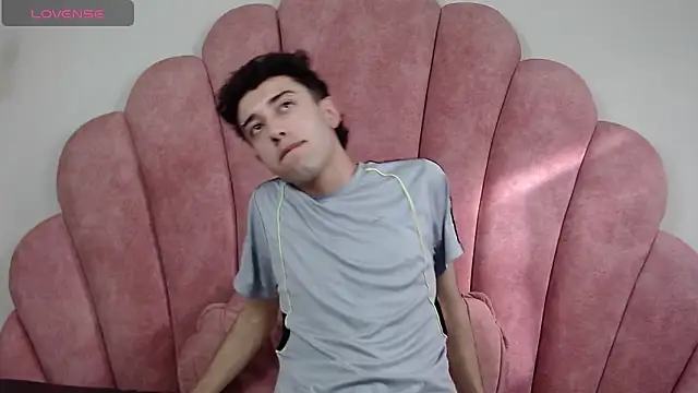 erickblaze wm online show from February 11, 12:48 pm