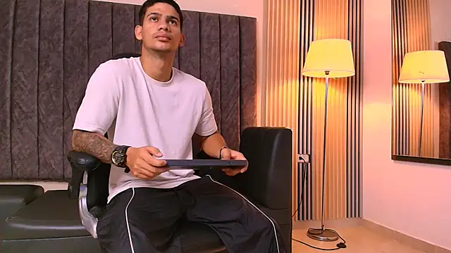 ANDRES STUD online show from July 18, 4:41 am