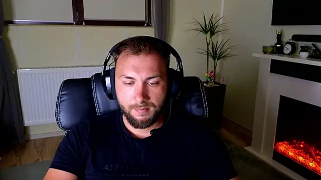 JamieNoxus online show from May 19, 4:51 am