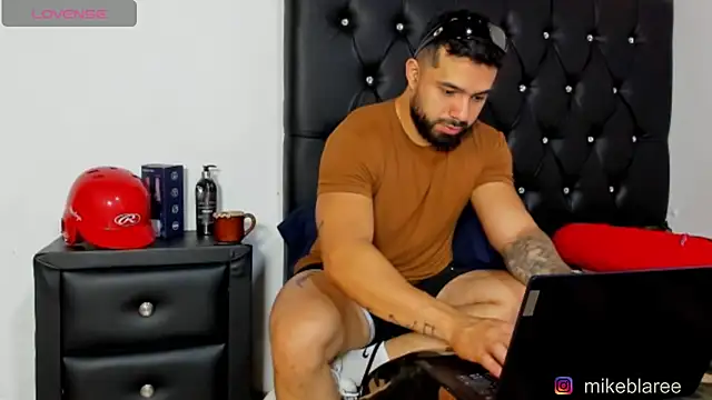 mikeblaree online show from July 10, 9:27 pm