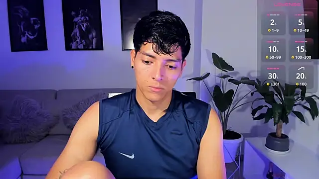  JacobMiller   online show from June 16, 3:31 am