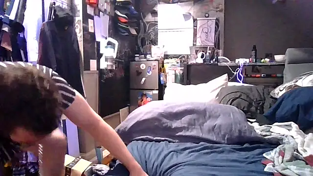 Sk00byJaXxX212 online show from October 22, 11:08 pm