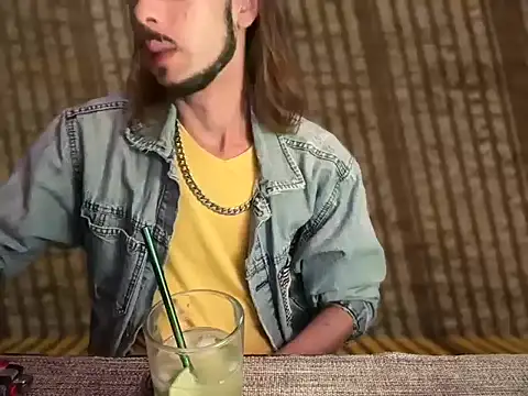 H3llB0Y6 online show from January 18, 5:53 am