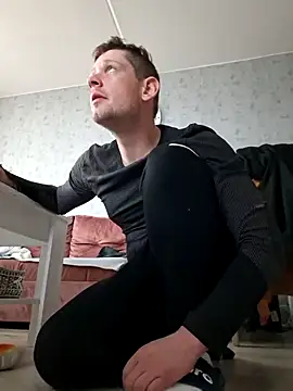 VickyDevilEU online show from December 3, 9:15 am