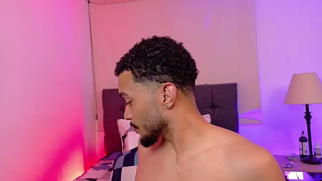 eross chipre  online show from March 26, 5:00 am