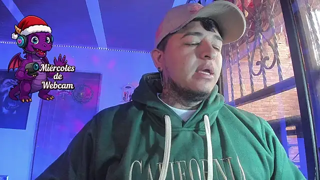 Strip Classes Col online show from December 17, 3:08 pm