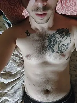 Cazzettostorto99 online show from July 4, 12:57 am