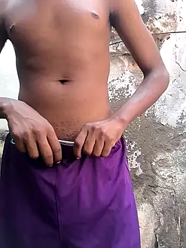 2BigBlacxxx online show from February 21, 12:39 pm