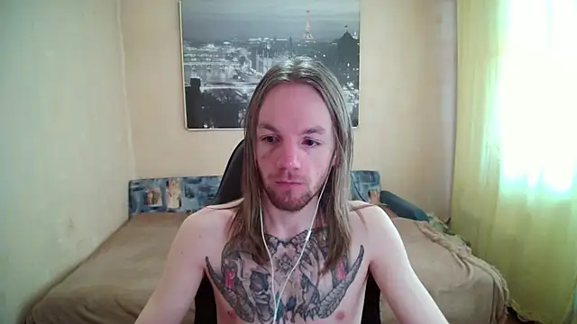 AdamDickens online show from May 2, 4:59 am