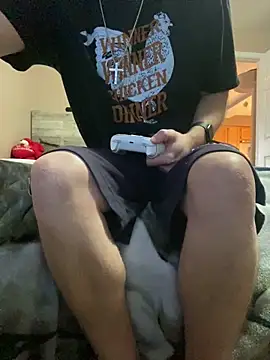 Travis746 online show from April 9, 4:24 pm