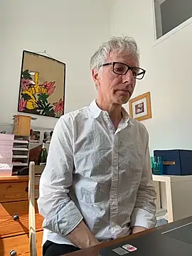 SexyLeon8 online show from April 27, 10:45 am