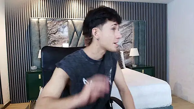 Michael blue online show from February 17, 7:35 pm