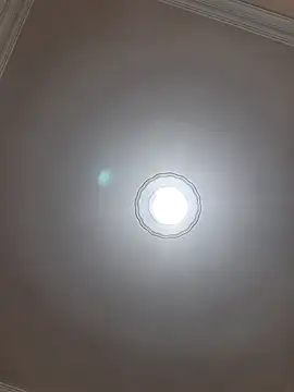 777emre online show from April 17, 2:36 am