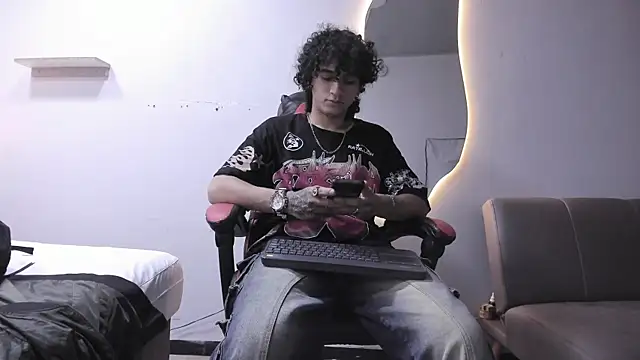 JackesTaylor online show from February 20, 6:19 am