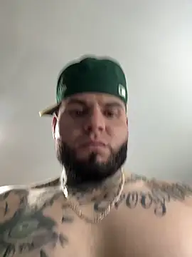 crazybarber69 online show from April 11, 12:07 am