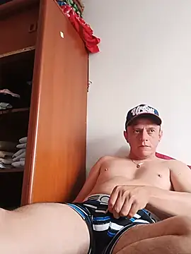leon8013A online show from July 27, 12:12 pm
