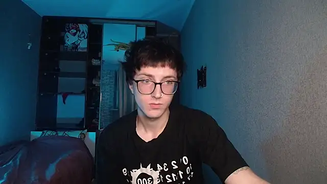 8goat online show from December 5, 3:02 am