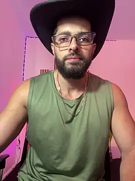 magnumchris online show from June 20, 8:25 pm