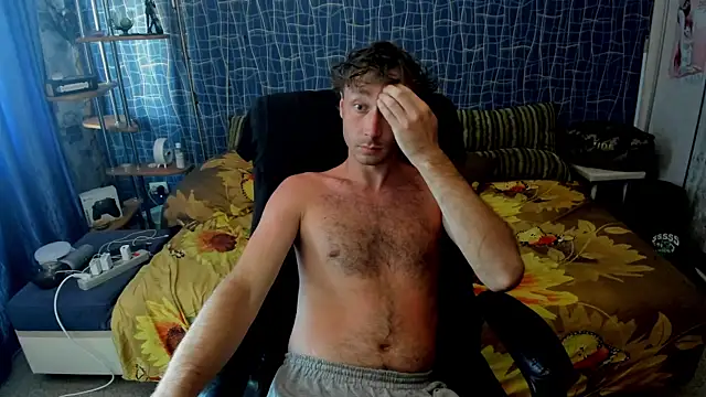 CuteBoy228 online show from August 5, 11:59 am