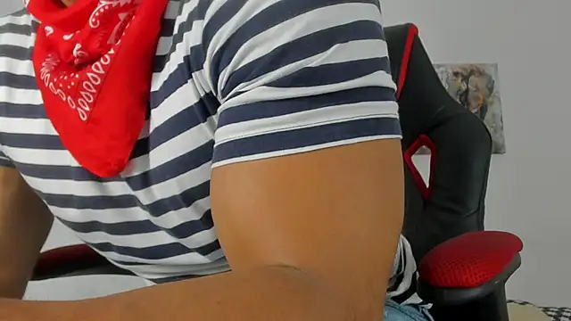 magnusclark online show from July 10, 6:54 pm