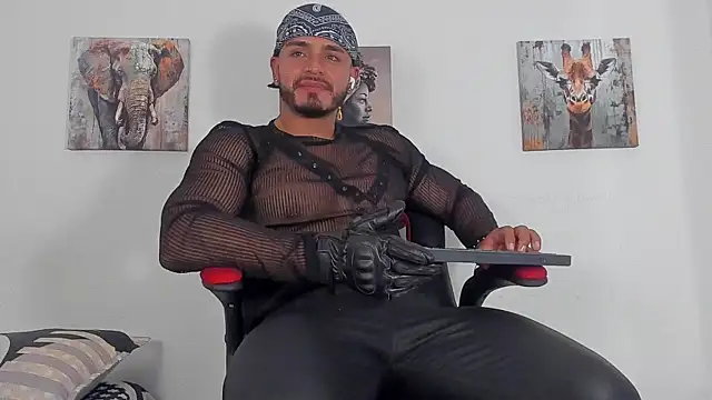 magnusclark online show from July 8, 6:34 pm