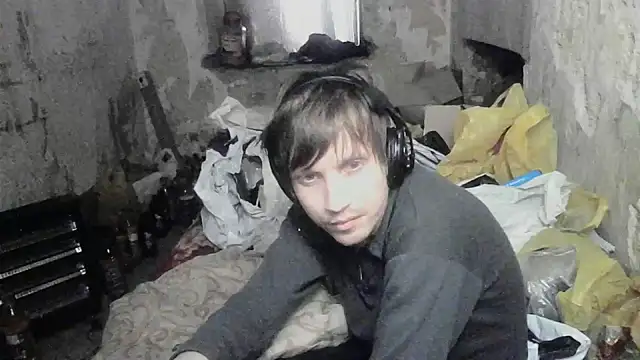 makarov1993 online show from May 22, 8:41 am