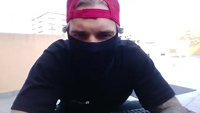 youngAlphaCouple online show from March 23, 7:58 am