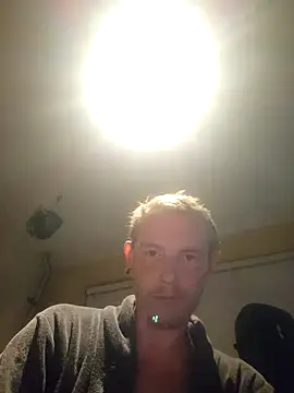 piercingpik online show from April 10, 1:12 am